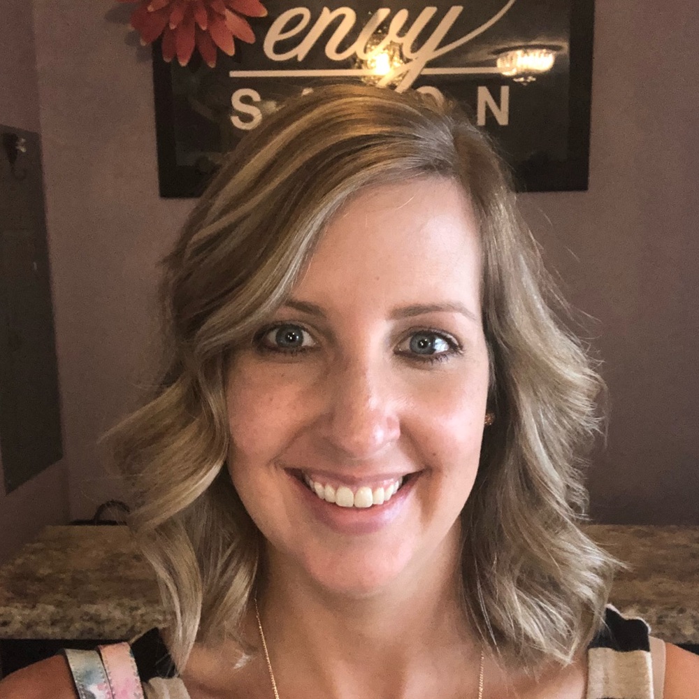 Meet your Posher, Sharon